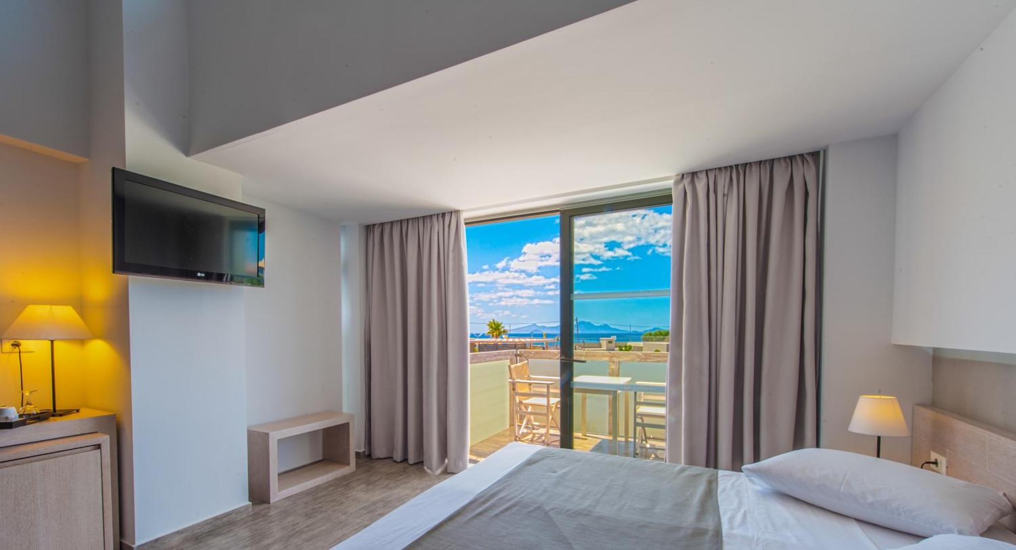 Chambre Double ou Lits Jumeaux - Vue sur Mer