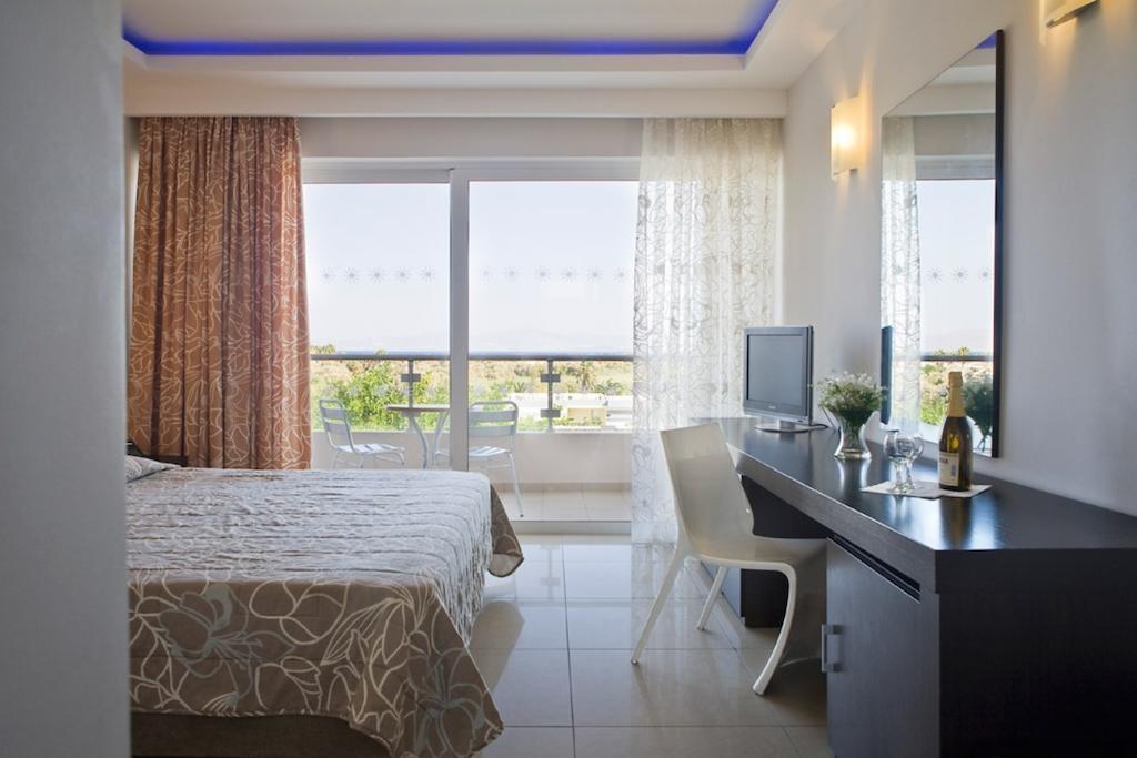 Chambre Double ou Lits Jumeaux