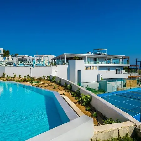 Harmony Crest Resort & Spa Adults Only-3