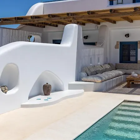 Blue Pearls-Adults Only Luxury Suites-2